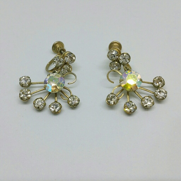 Vintage aurora borealis rhinestone dangle earrings - Picture 4 of 8